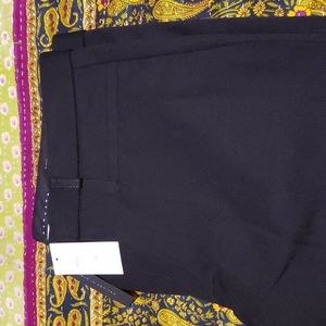 Banana Republic "Sloan" black pants. NEW WITH TAGS. Slim straight fit 14L